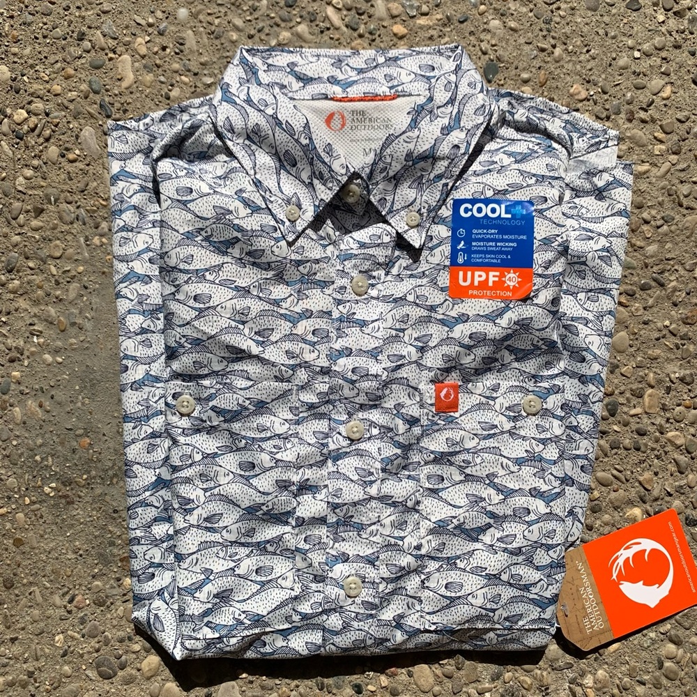 The American Outdoorsman Fish Button Up - Picture 4 of 5
